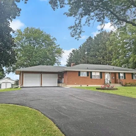 Buy this 3 bed house on 3460 W Pearl City Rd in Freeport, Illinois