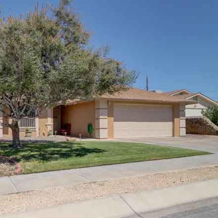 Buy this 3 bed house on 955 Rosalie Avenue in Las Cruces, NM 88005