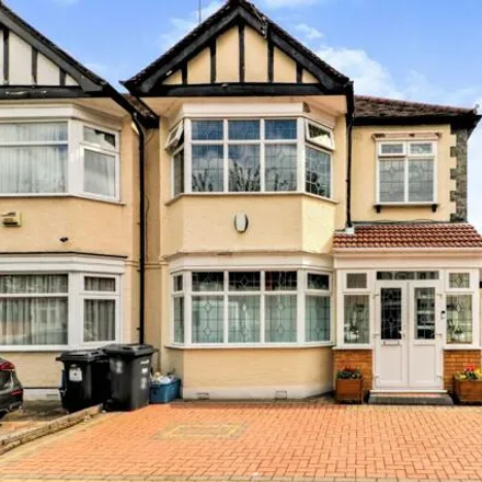 Buy this 4 bed duplex on Bentley Drive in London, IG2 6QY