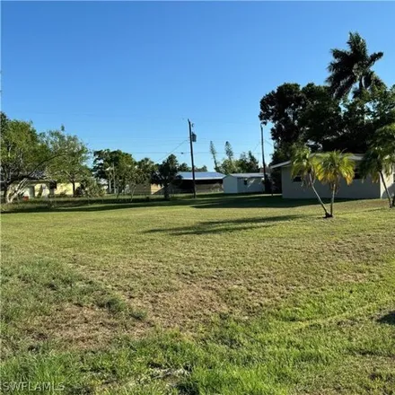 Image 2 - 12613 Fifth St, Fort Myers, Florida, 33905 - House for sale