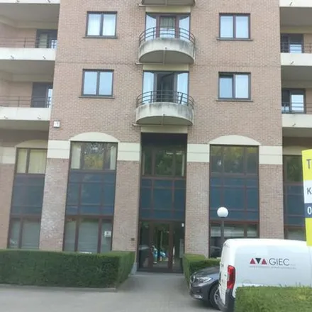 Rent this 1 bed apartment on Tomberg in 1200 Woluwe-Saint-Lambert - Sint-Lambrechts-Woluwe, Belgium