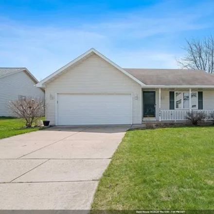 Buy this 3 bed house on 3052 Jauquet Drive in Green Bay, WI 54311