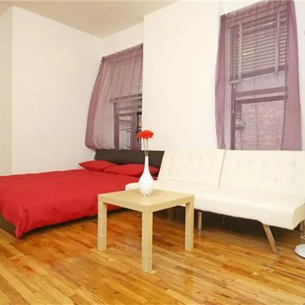 Image 5 - St. James Gate, 441 Amsterdam Avenue, New York, NY 10024, USA - Apartment for rent
