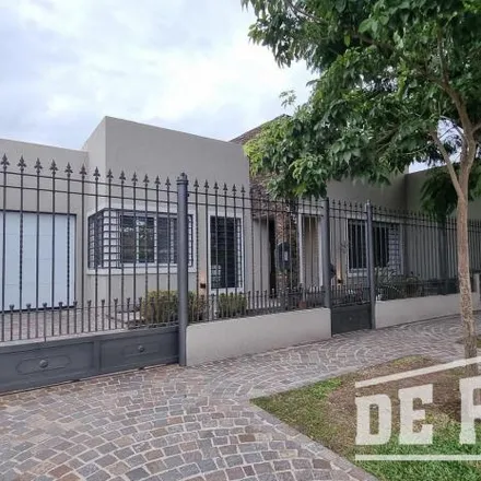 Buy this 2 bed house on Juan B. Justo in Quilmes Oeste, Quilmes