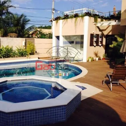 Buy this 5 bed house on Avenida América Central in Cabo Frio - RJ, 28910-190
