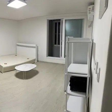 Rent this studio apartment on 서울특별시 강남구 개포동 1241-7