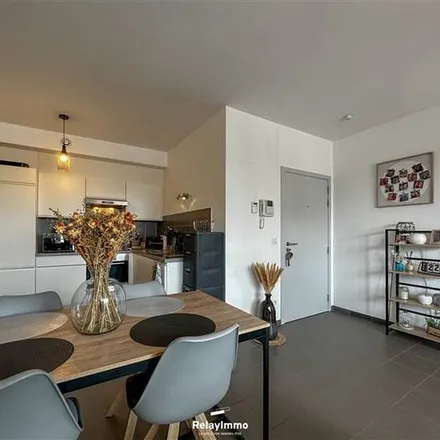 Image 2 - Chaussée de Douai, 7500 Tournai, Belgium - Apartment for rent