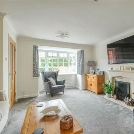 Image 3 - Elmhurst Close, Astwood Bank, B97 5XU, United Kingdom - House for sale