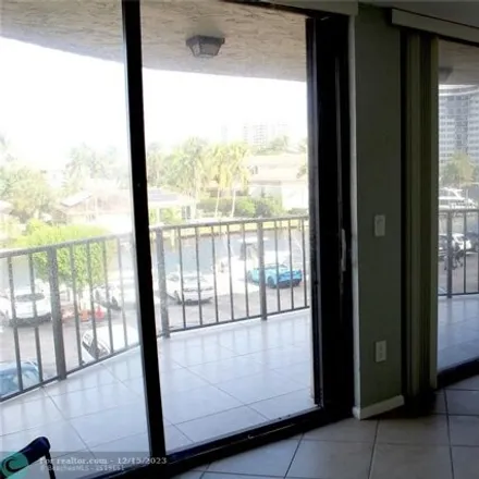 Image 3 - 933 Jeffery Street, Boca Keys, Boca Raton, FL 33487, USA - Condo for rent