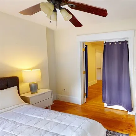 Rent this 1 bed room on EF International Language Center in 200 Lake Street, Boston