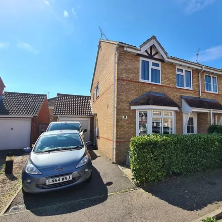 Rent this 3 bed duplex on 56 Mariners Way in Maldon, CM9 6YW