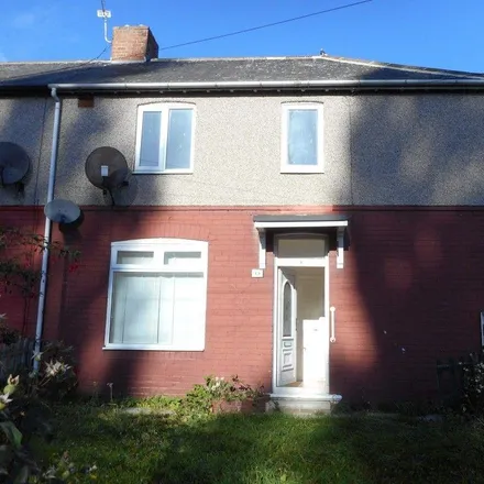 Rent this 3 bed duplex on Lilac Avenue in Thornaby-on-Tees, TS17 8ND