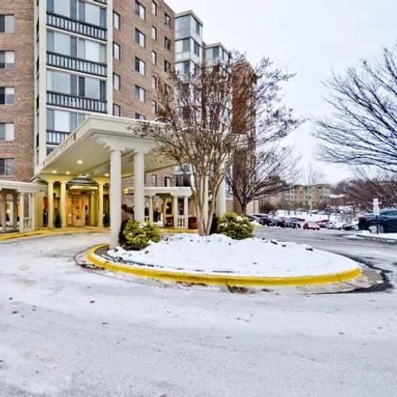 Image 2 - 3005 South Leisure World Boulevard, Silver Spring, MD 20906, USA - Condo for rent