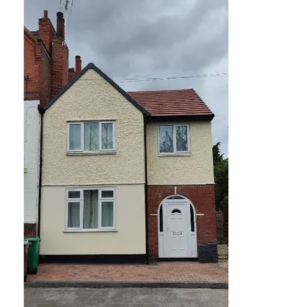 Rent this 5 bed house on 14 Brailsford Road in Nottingham, NG7 2JU