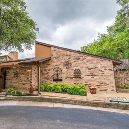 Image 2 - 3257 Whispering Oak, Farmers Branch, Texas, 75234 - House for sale