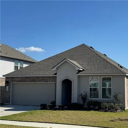 Rent this 4 bed house on Waterview Avenue in Ascension Parish, LA
