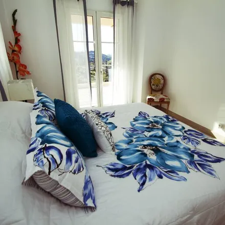 Rent this 3 bed house on 06700 Saint-Laurent-du-Var