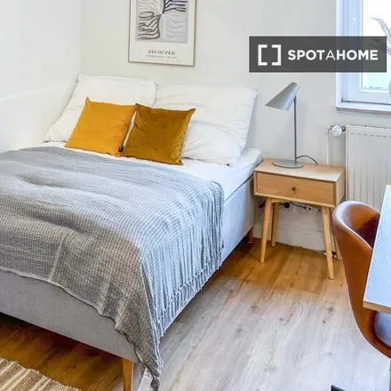 Rent this 3 bed room on Bellealliancestraße 45 in 20259 Hamburg, Germany
