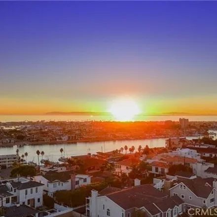 Image 2 - 1601, 1603 Cliff Drive, Bay Shores, Newport Beach, CA 92663, USA - House for sale