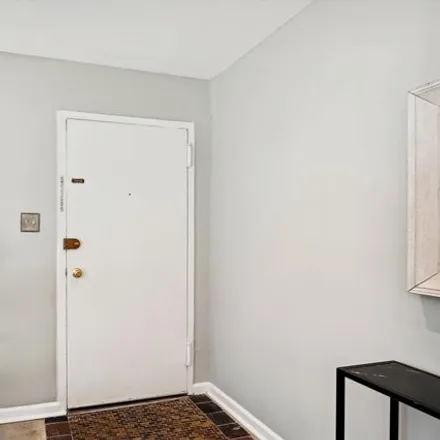 Image 2 - 12438 Braxfield Court, North Bethesda, MD 20852, USA - Condo for sale