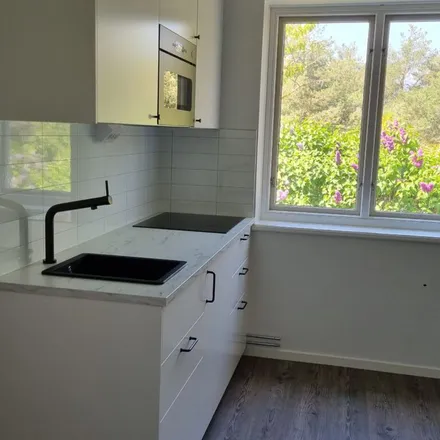 Rent this 1 bed apartment on Hedelund in Lilla Hästnäskviar, 621 41 Norra Visby