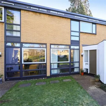 Image 1 - Hanover Walk, Walton-on-Thames, KT13 9QX, United Kingdom - House for sale