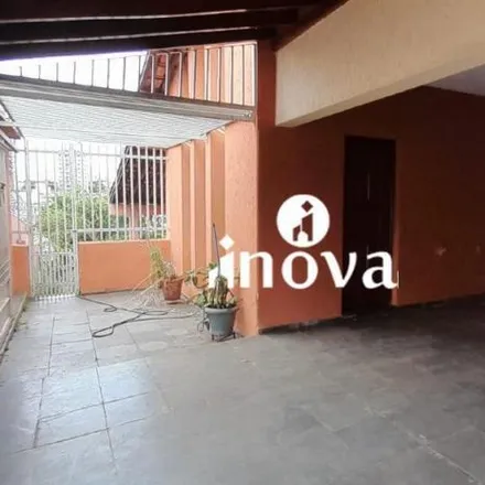 Buy this 5 bed house on Rua Luiz Soares in Vila Olímpica, Uberaba - MG