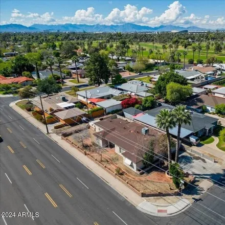 Buy this 5 bed house on 701 West Windsor Avenue in Phoenix, AZ 85007