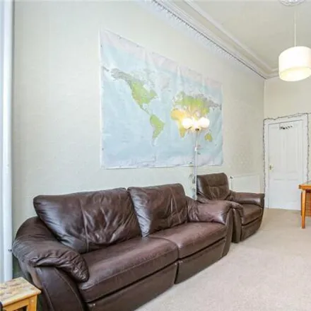 Image 2 - Dnisi, 265 Kilmarnock Road, Glasgow, G41 3JF, United Kingdom - Apartment for sale