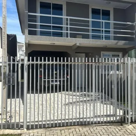 Buy this 5 bed house on Rua Denise Maria Carneiro de Oliveira 38 in Sítio Cercado, Curitiba - PR