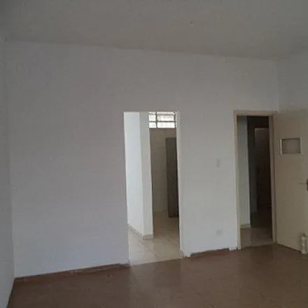 Rent this studio apartment on Rua Londrina in Rudge Ramos, São Bernardo do Campo - SP