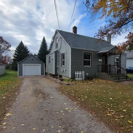 Buy this 3 bed house on 1131 South River Street in Shawano, WI 54166