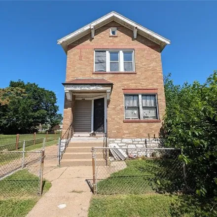 Buy this 2 bed house on 4319 Prairie Ave in Saint Louis, Missouri