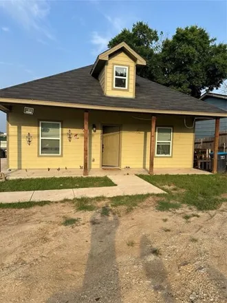 Buy this 3 bed house on 3222 Prairie Avenue in Fort Worth, TX 76106