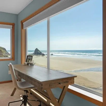 Image 5 - Logan Lane, Cannon Beach, Clatsop County, OR 97145, USA - House for sale