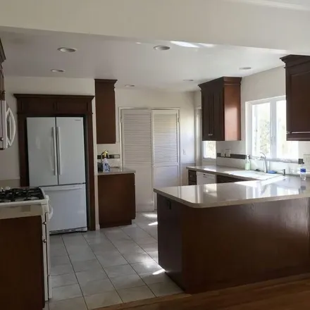 Rent this 3 bed apartment on 143 Argonne Avenue in Long Beach, CA 90803