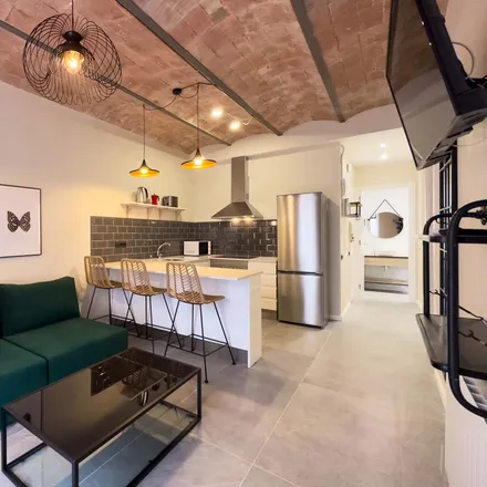 Rent this 2 bed apartment on Carrer d'Hostafrancs de Sió in 7, 08001 Barcelona