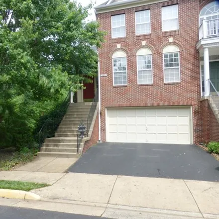 Rent this 3 bed house on 13298 Goose Pond Lane in Chantilly, VA 22033