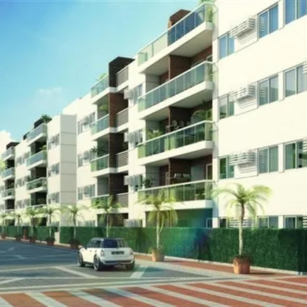 Buy this studio apartment on Estrada dos Bandeirantes 12002 in Vargem Pequena, Rio de Janeiro - RJ