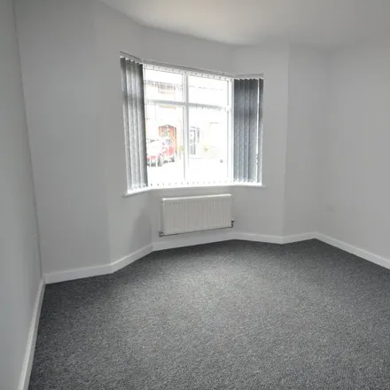 Image 4 - 12 Briars Close, Coventry, CV2 5JR, United Kingdom - House for rent