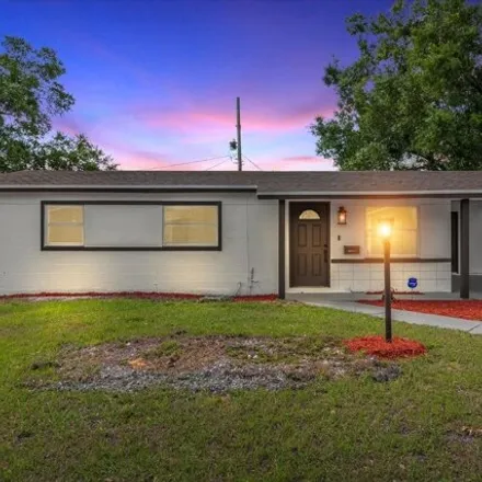 Buy this 3 bed house on 3306 Wolcott Place in Orlando, FL 32805