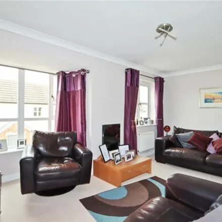 Image 2 - Queens Gate, Crookhall, DH8 5FA, United Kingdom - Townhouse for sale