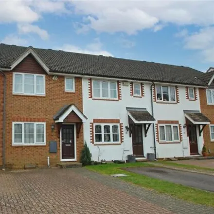 Buy this 2 bed house on White Hart Close in Chalfont St Giles, HP8 4PH