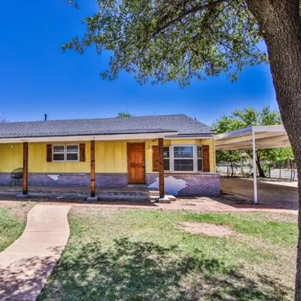 Buy this 3 bed house on 510 North Hartford Avenue in Lubbock, TX 79415