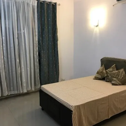 Rent this 3 bed apartment on unnamed road in Sector 39, Gurugram - 122018