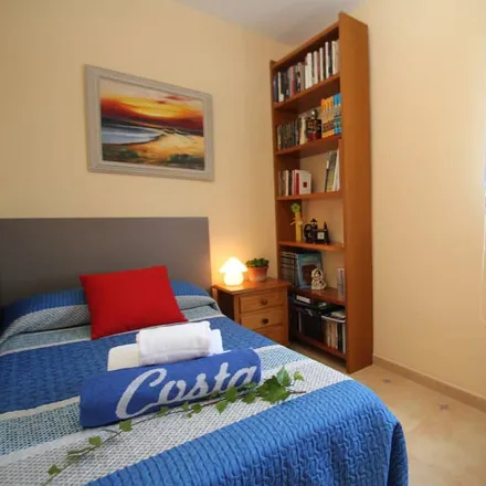 Rent this 4 bed townhouse on 43300 Mont-roig del Camp