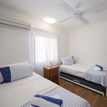 Image 4 - South Mission Beach, Cassowary Coast Regional, Queensland, Australia - Apartment for rent