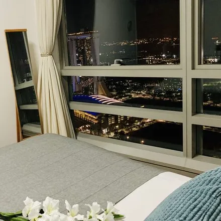Rent this 1 bed apartment on Drop Off in The Sail @ Marina Bay, Singapore 018987