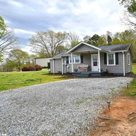 Image 2 - 146 Brookshire Drive, Easley, SC 29642, USA - House for sale