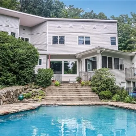 Buy this 4 bed house on 15 Kerry Lane in Chappaqua, New Castle